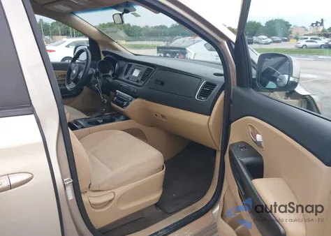 2015 Kia Sedona Lx z USA, uszkodzony, nr VIN KNDMB5C16F6044880